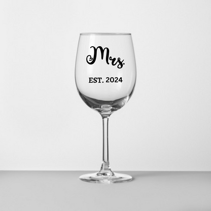 Mr. and Mrs. Wedding Date Glassware